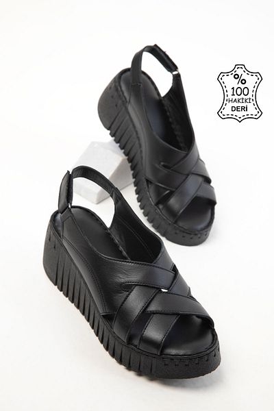SOHO Schwarze Echtleder gefütterte Schuhe mit Absatz 20532