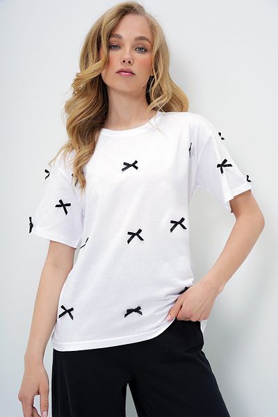 Trend Alaçatı Stili Women's White Crew Neck Bow Embroidered Basic T-Shirt Alc-X13902