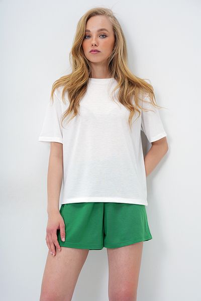 Trend Alaçatı Stili Women's Green Cotton Basic T-Shirt and Tie-Up Shorts Combed Cotton Bottom Top Set Pjm-X13904