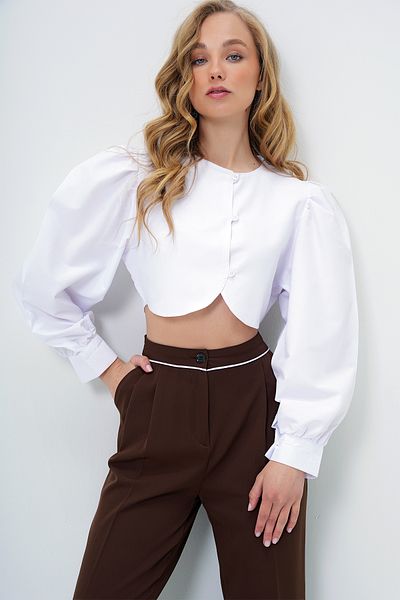 Trend Alaçatı Stili Women's White Crew Neck Balloon Sleeve Crop Poplin Shirt Alc-X13961