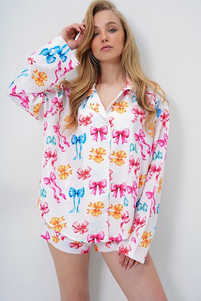 Trend Alaçatı Stili Women's Mix Double Cuff and Leg Detailed Woven Shirt and Shorts Pajama Set Pjm-X13919