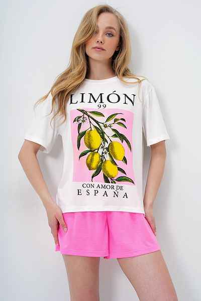 Trend Alaçatı Stili Set de pijamale de bază din bumbac cu imprimeu roz lămâie și pantaloni scurți PJM-X13903