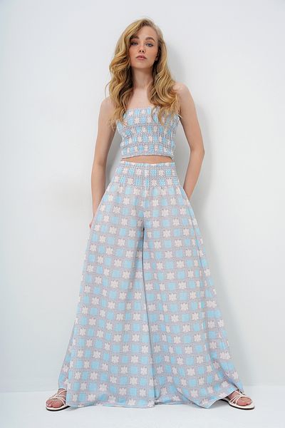 Trend Alaçatı Stili Women's Baby Blue Waist Gimped Wide Leg Pants and Gimped Crop Bustier Set Alc-X14058