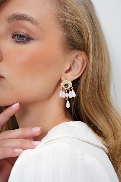 Trend Alaçatı Stili Women's Gold Green Stone Detailed Pearl Dangle Earrings Alc-X14033
