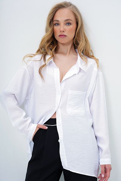Trend Alaçatı Stili Women's White Single Pocket Linen Blended Oversize Shirt Alc-X13964