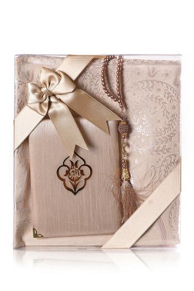 ikrahac Kare Set (SECCADE ŞANTUK YASİN İNCİ TEPİH) Gold 28x23