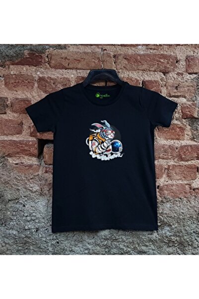 SCUBAPROMO Unisex dečija crna majica sa printom astronauta i zeca