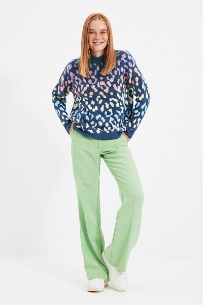Trendyol Collection Indigó leopárdmintás puha kötöttáru pulóver - TWOAW22KZ0427