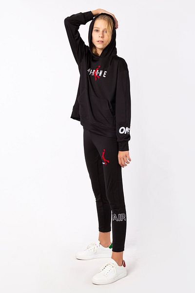 Black One طقم سويت شيرت بناتي بغطاء للرأس وطباعة مفصلة