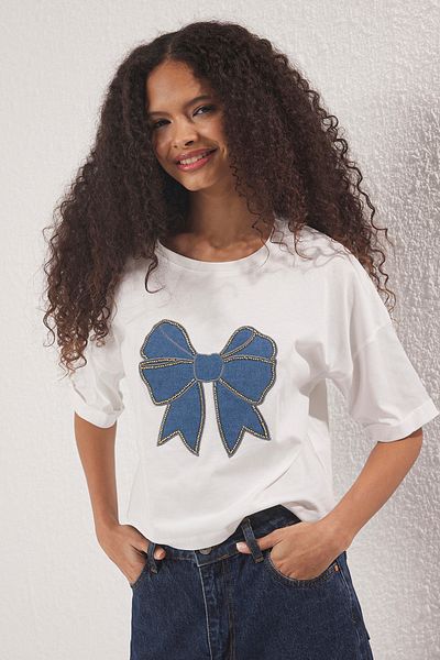 Trendyol Collection White Regular Crop T-Shirt Embroidered Twoss25Ts00132