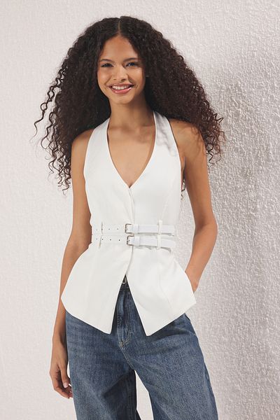 Trendyol Collection Limited Edition White Fitted Belted Woven Vest Twoss25Ye00077