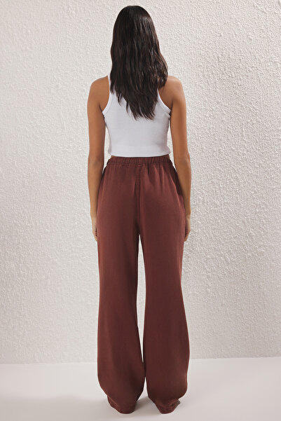 Trendyol Collection More Sustainable Brown 100% Tencel ™ High Waist Jeans with Elastic Waistband Twoss24Je00203