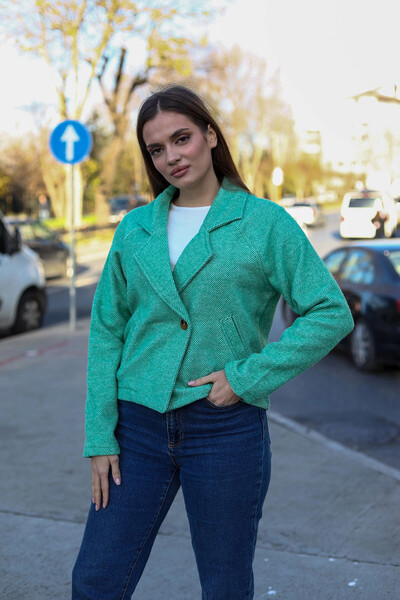 bacc Women's Green Buttoned Short Seasonal Jacket Bcbsk-25700-3529