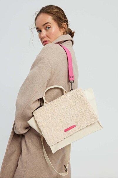 Huge Element Hatalmas Cuvert Teddy Ecru táska, különleges kiadás