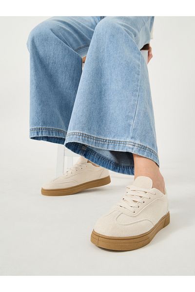 Styli Plain Round Toe Lace-Up Sneakers