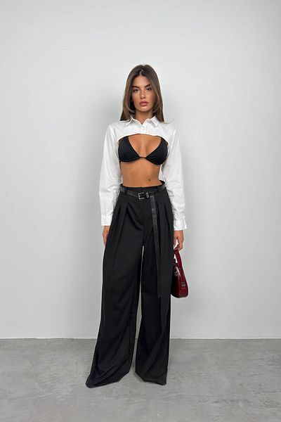 Black Fashion Cămașă crop cu tăietură ovală albă