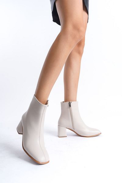 EMOYRA Emily Women's Beige Heeled Boots