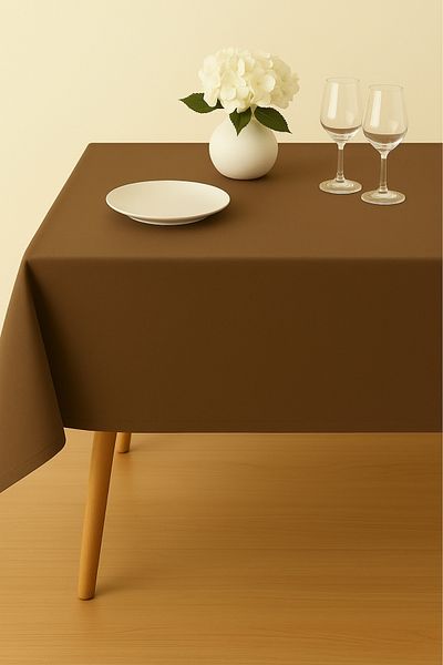 Luvora Home Luna серия кадифена покривка за маса - млечно кафе