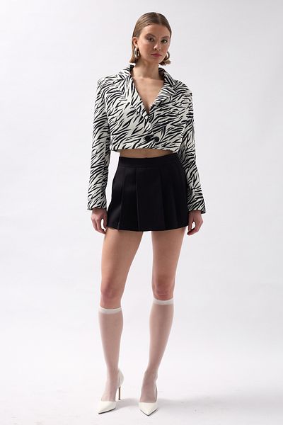Black Fashion Jachetă neagră Crop - cu model