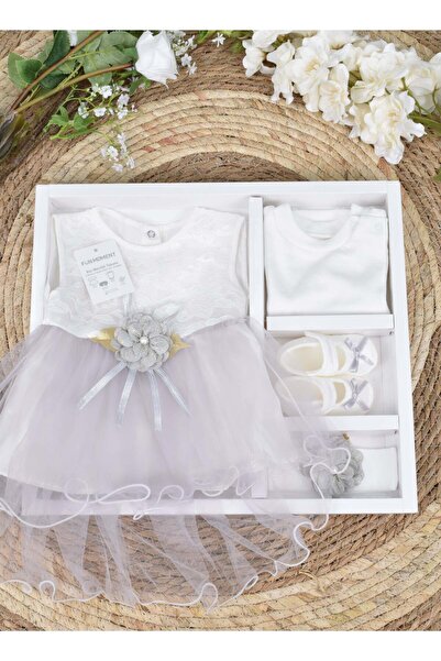 Fun Moment مجموعة هدايا فستان الطفل - 4 قطع