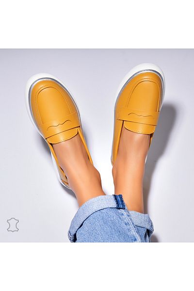 Joana Women's Loafers Natural Leather Yellow Neyda
