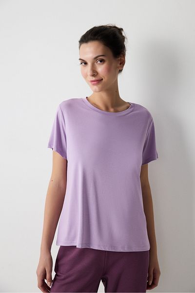 Penti Fliederfarbenes Modal-T-Shirt mit Rundhalsausschnitt und normaler Passform