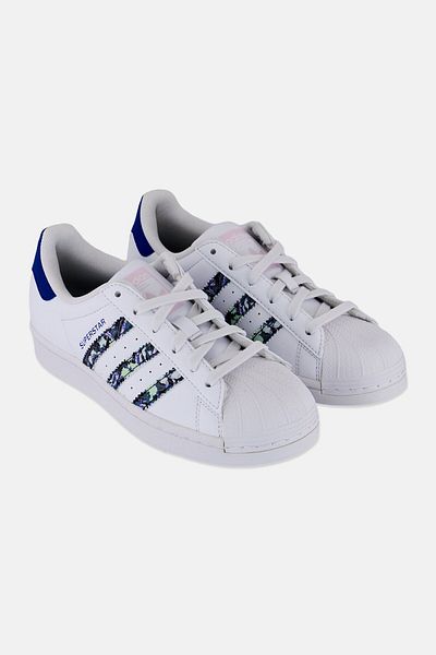 adidas Women Superstar Lace Up Tennis Shoes, White