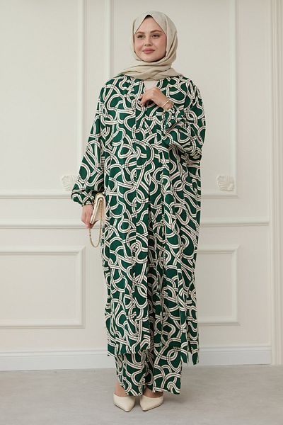 InStyle بدلة خضراء مع نمط سلسلة كيمونو طويل