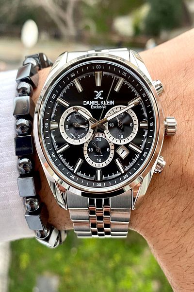 Daniel Klein Stainless Steel Band All Functions Active Exclusive Men's Wristwatch 3 Atm Waterproof