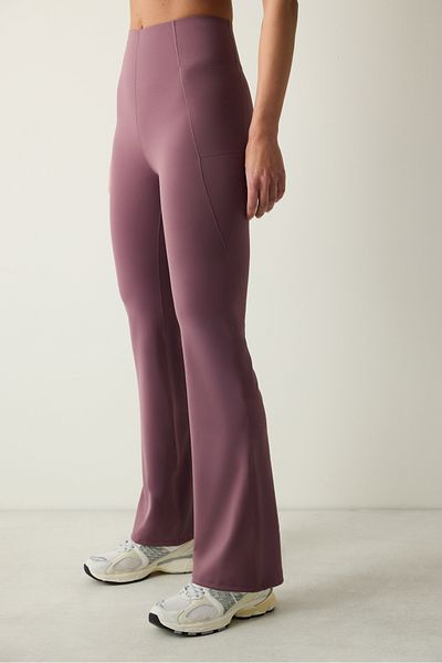 Penti Pflaumenfarbene Spanisch-Leggings mit hoher Taille und Taschen