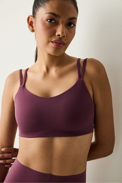 Penti Plum Medium Support Back Detaillierter Sport-BH