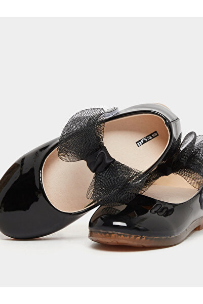 Styli Flower Corsage Flat Ballerinas Shoes