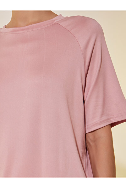 Styli Round Neck Short Sleeve T-Shirt and Joggers Set