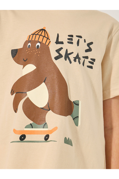 Styli Printed Round Neck T-Shirt and Pyjama Set