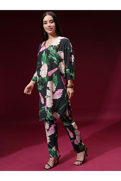 Vishudh By Styli Floral Printed V Neck Tunic and Trousers Co-Ords