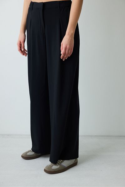 Penti Loose Fit Black Trousers