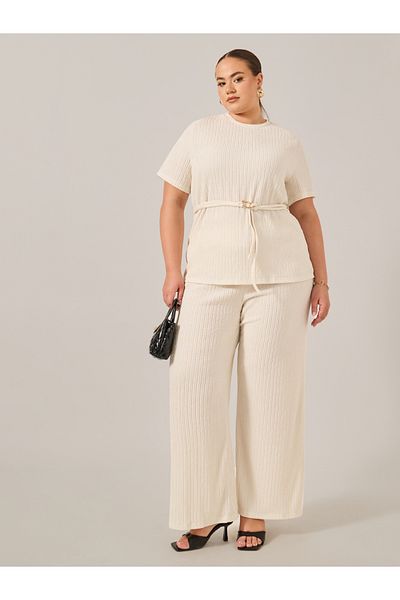 Styli Plus Size Crinkle Knit Short Sleeve Top and Straight Leg Pants Co-Ords