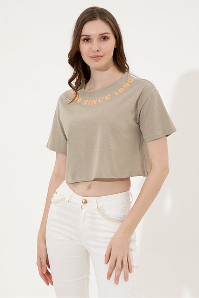 U.S. Polo Assn. Women's Green Crop Top T-Shirt