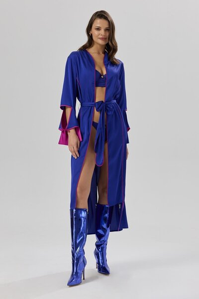 Feu De Elu Addria Saks ثوب نوم طويل من الساتان باللون الأزرق / كيمونو