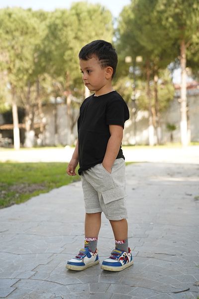 armicem Exclusive for Men's Style: Capri and T-Shirt Match with Pockets
