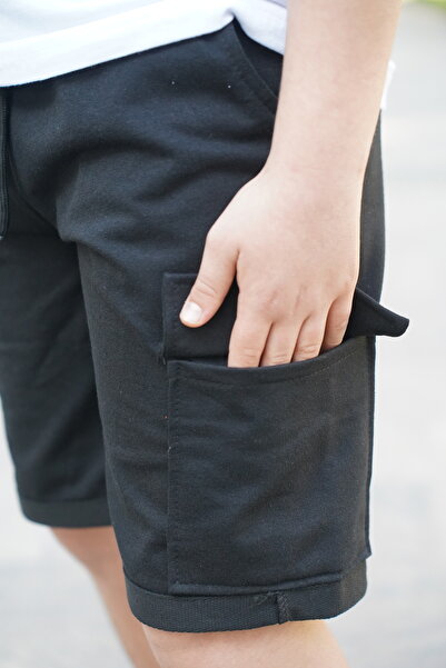 cm buseyiz Men's Basic Elegance: Capri Pocket & Short Sleeve T-Shirt Combination