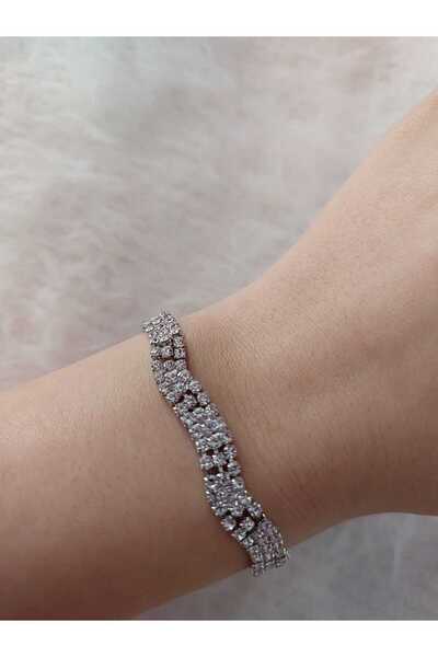 Avcıoğlu Aksesuar سوار نسائي من حجر الزركون والكريستال مطلي بالفضة ووعد الزفا...