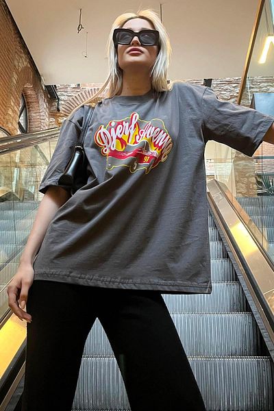 Madmext Geräuchertes bedrucktes Oversize-Damen-T-Shirt Mg1836