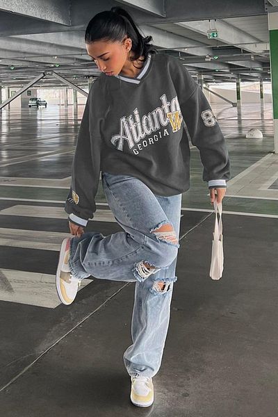 Madmext Geräuchertes bedrucktes Sweatshirt mit V-Ausschnitt Mg1576