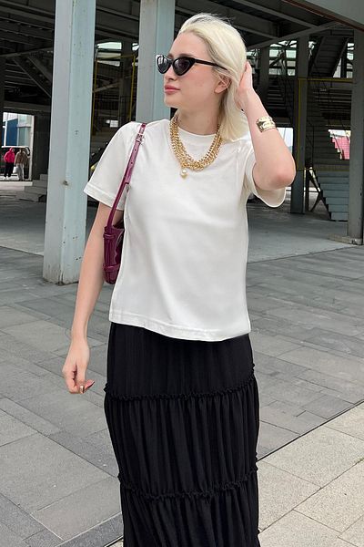 Madmext Ecru Γιακάς Ποδηλάτου Basic Γυναικείο T-shirt MG2075