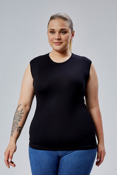 BANEGA Curve Women's Plus Size Crew Neck Zero Sleeve Lycra Black Body