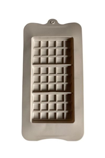 Pastaland Silicone Chocolate Mold Small Checked 21*11 cm