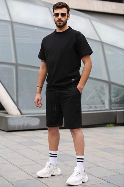 Madmext Černé pánské šortky Regular Fit Set 5915