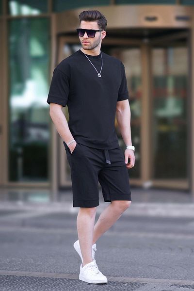 Madmext Μαύρο Crew Neck Basic ανδρικό σορτς 5953