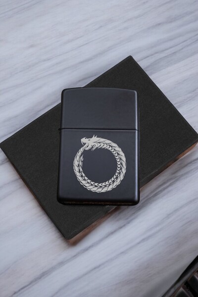 nesnelgift Ouroboros Ejderha Figürlü Metal Benzinli Çakmak